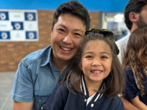 Estudantes do Colégio Regina Mundi celebram o Dia dos Pais com carinho e alegria